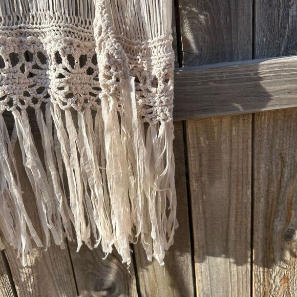 Fang vest crocheted look fringe size large - Picture 2 of 8
